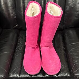 Koolaburra by UGG Fuschia Kids Suede Boots